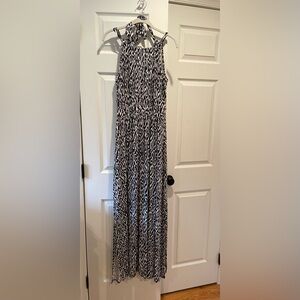 Banana Republic Printed Patio Dress. Flattering maxi size Small Tall. Worn 1x!